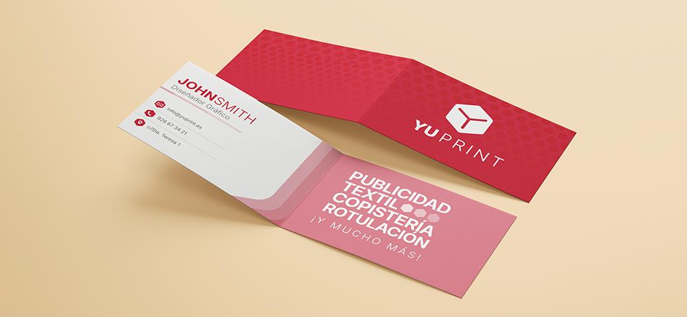 Tarjeta de visita doble de Yuprint con diseño profesional y espacio para servicios destacados.
