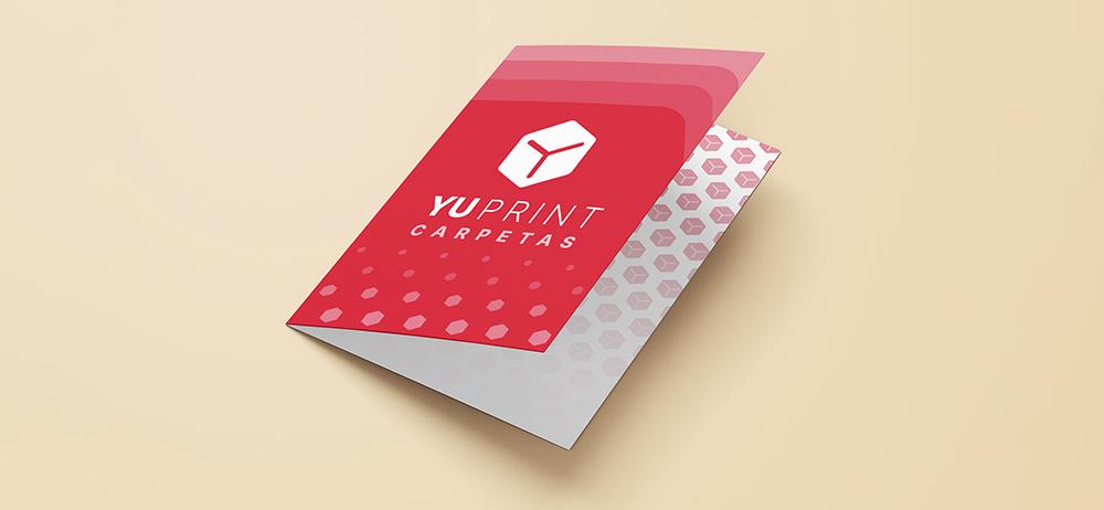 Carpeta personalizada Yuprint con acabado premium y diseño geométrico rojo, perfecta para documentos y branding.