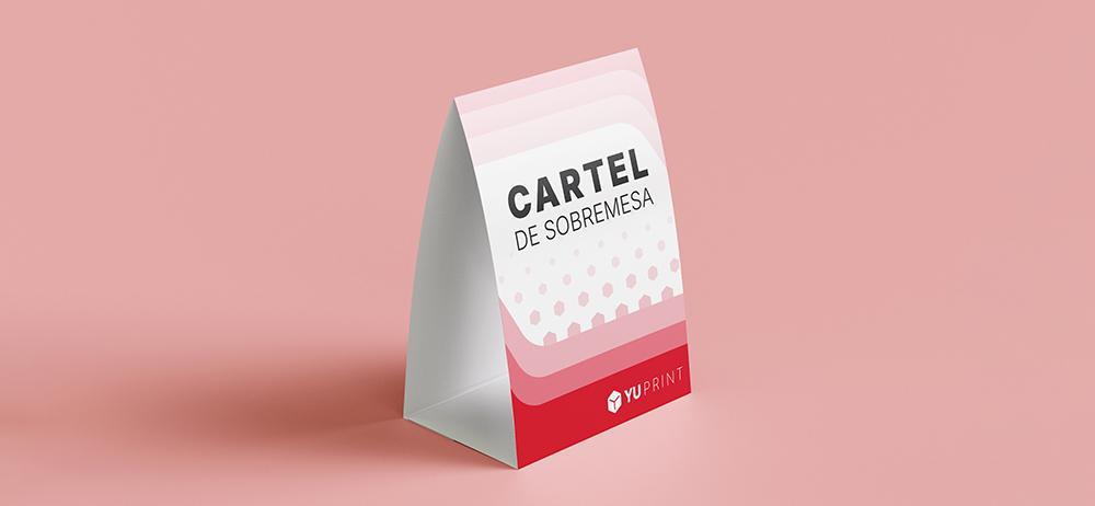 Cartel de sobremesa Yuprint en rojo y rosa, perfecto para destacar ofertas en mostradores o eventos.