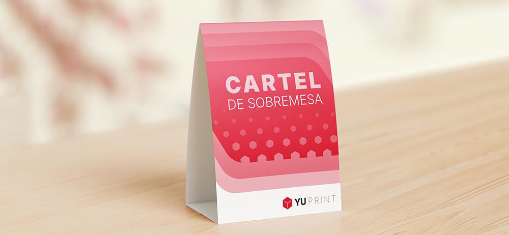 Cartel de sobremesa Yuprint con diseño vibrante, ideal para publicidad en tiendas, ferias y mostradores.