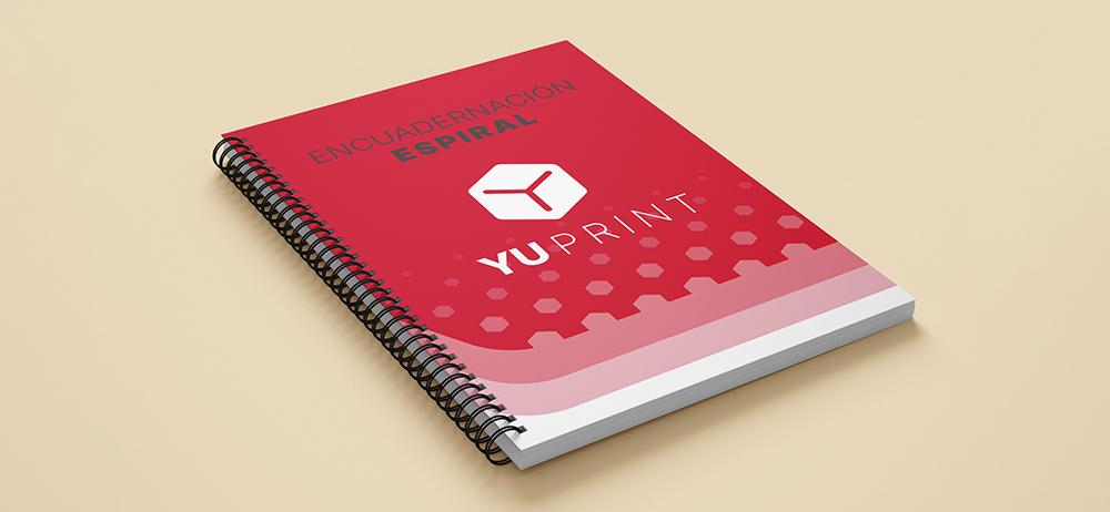Libreta YUPrint con encuadernación espiral y portada roja personalizada, ideal para uso profesional y corporativo.