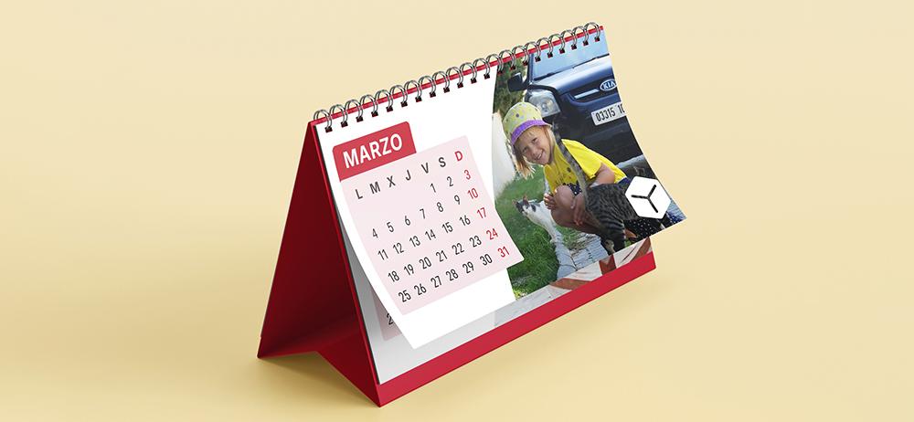 Calendario de sobremesa personalizado con foto infantil y diseño de marzo, impresión profesional para escritorio
